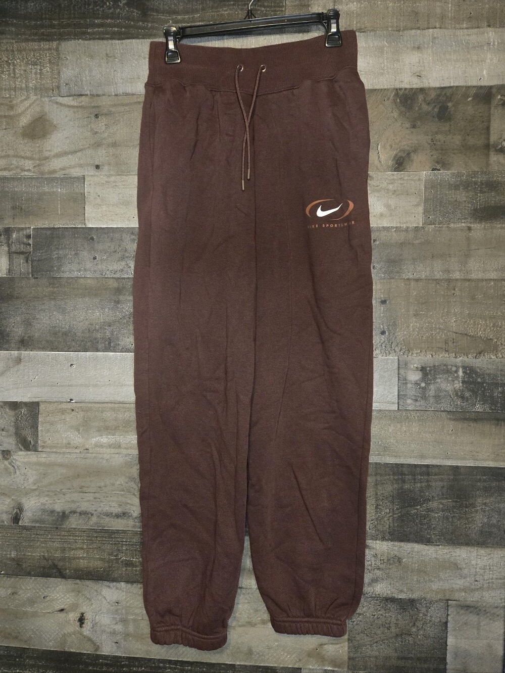 womens nike jogger sweatpants